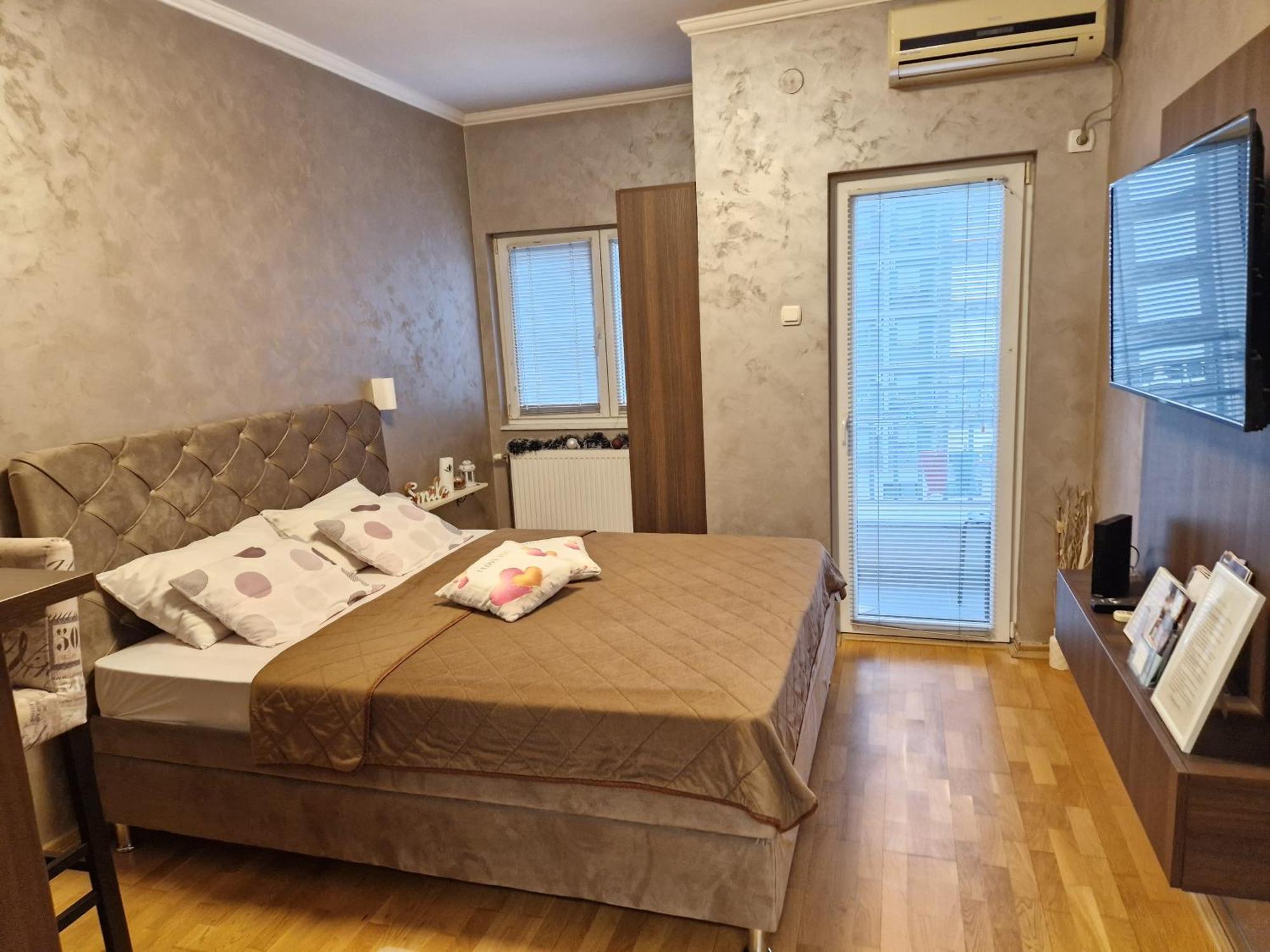 Apartman Studio DIAMOND Subotica Bagian luar foto